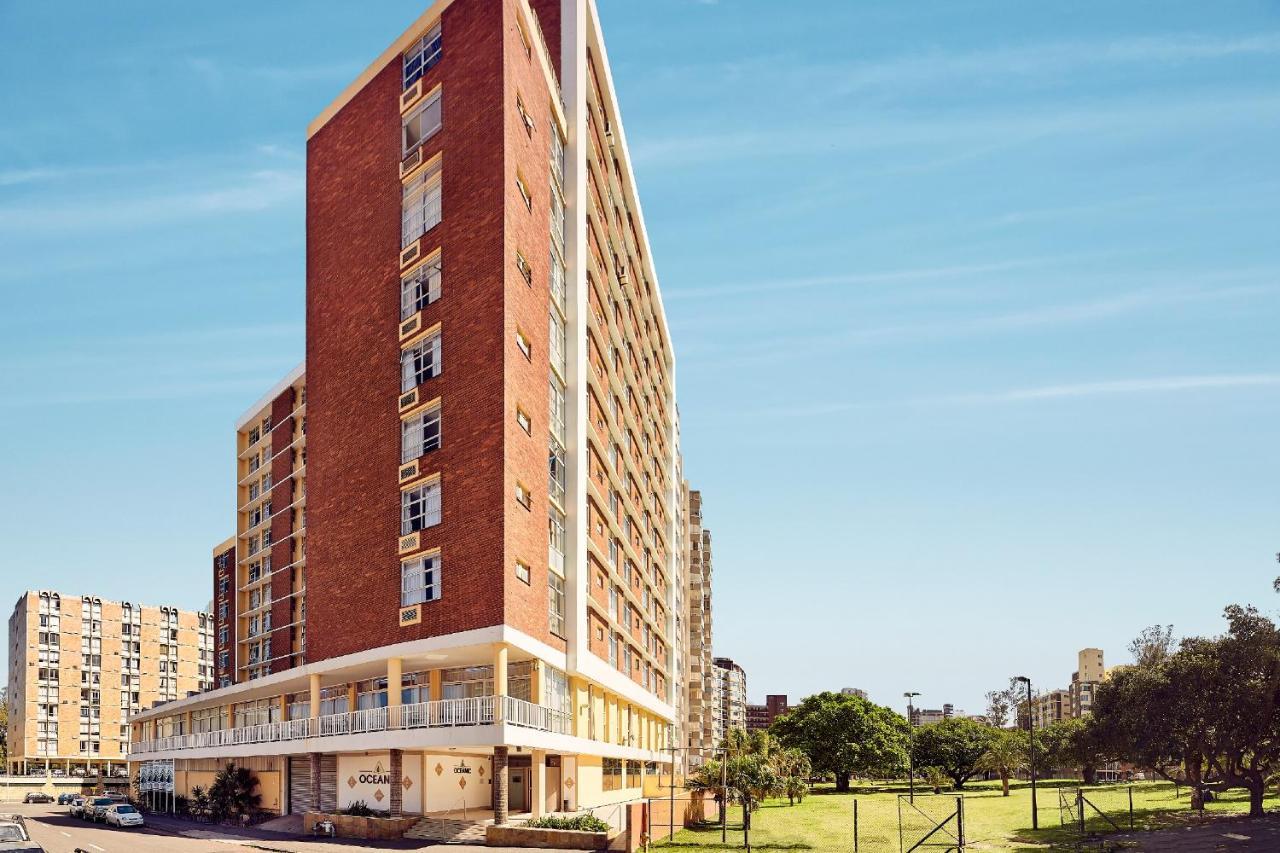First Group Oceanic Durban Exterior photo