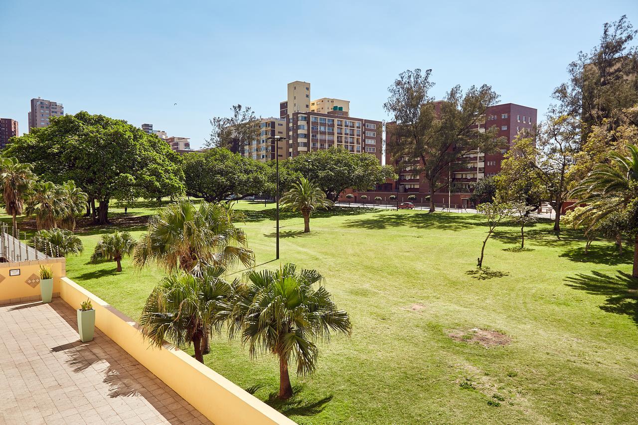 First Group Oceanic Durban Exterior photo